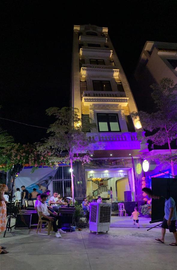 Dai Thuy Hotel Dong Khe Sau Bagian luar foto